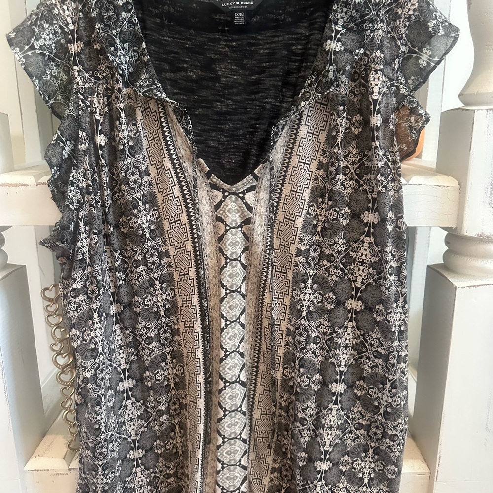 Lucky Brand Black and Gray Floral Blouse